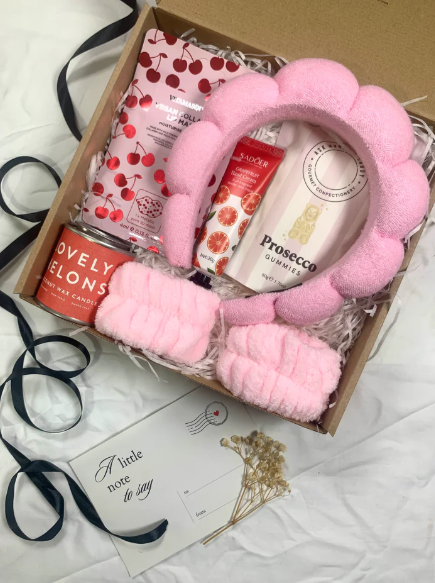 Teen pamper gift box – Yammi Gift Box